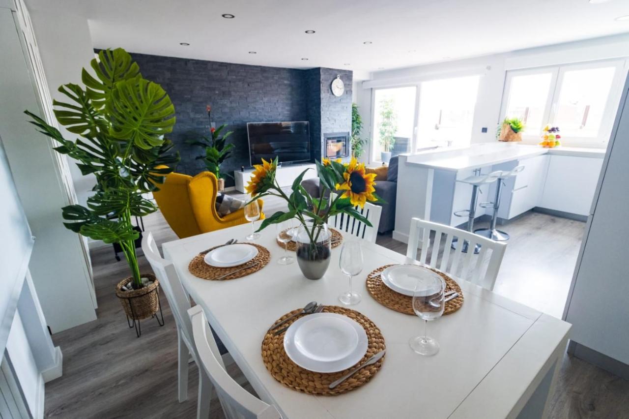 Lujoso Atico Entre 2 Playas Con Garaje, Terraza, Vistas Y Wifi Διαμέρισμα Χιχόν Εξωτερικό φωτογραφία